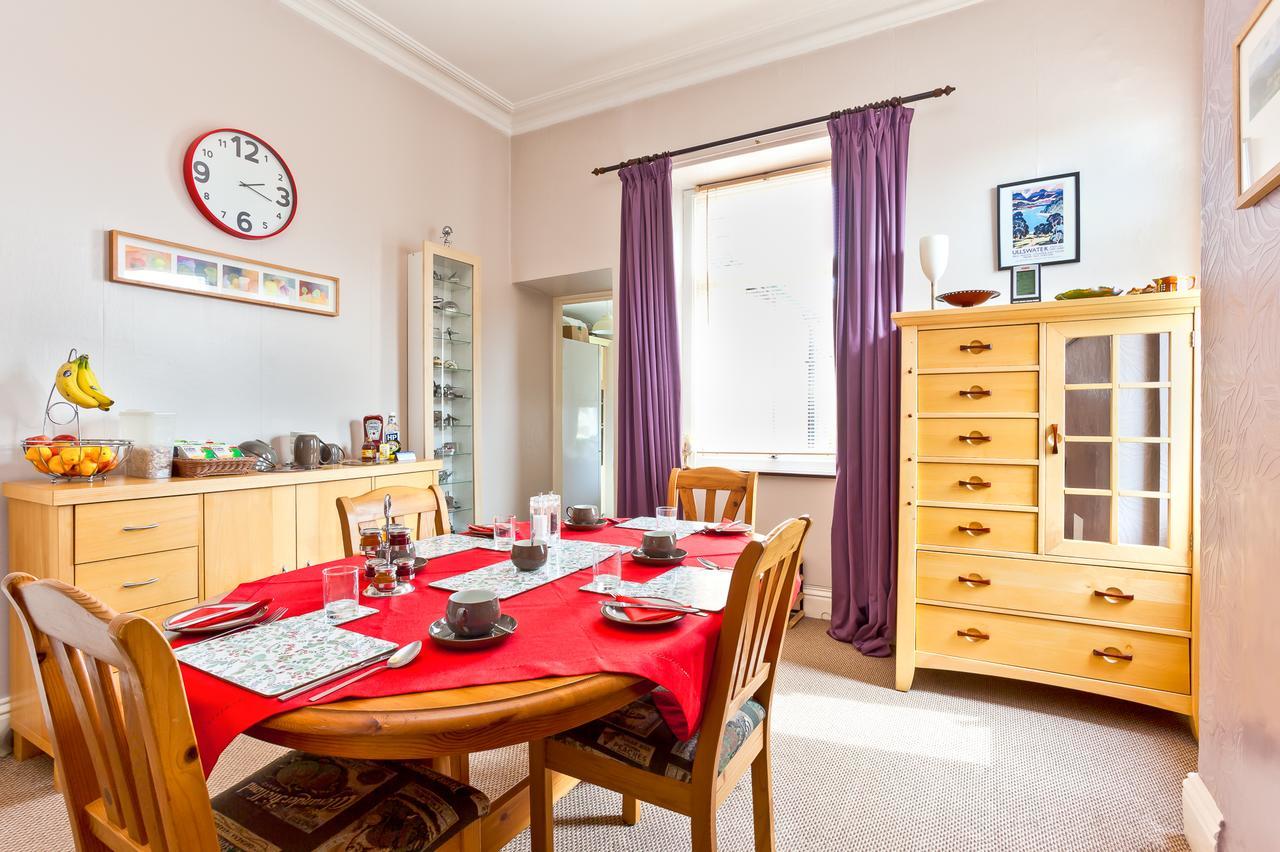 The Red Townhouse Bed and Breakfast Penrith Exteriör bild