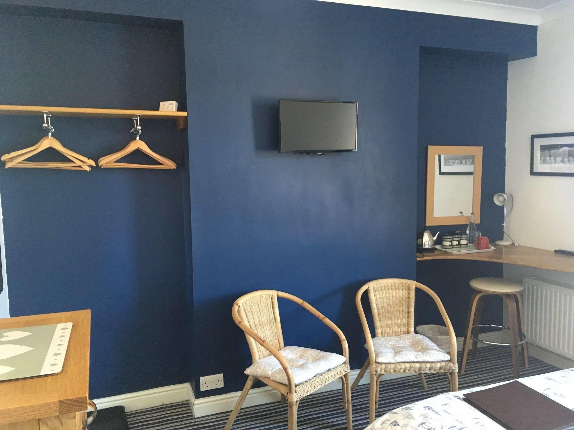 The Red Townhouse Bed and Breakfast Penrith Exteriör bild