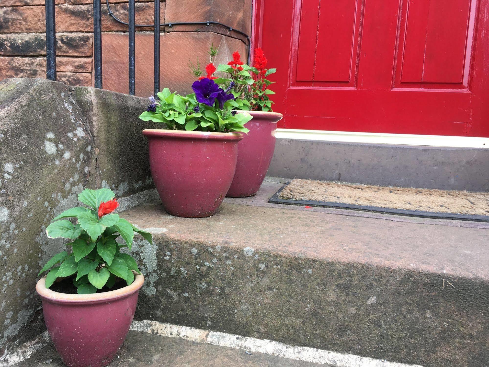 The Red Townhouse Bed and Breakfast Penrith Exteriör bild